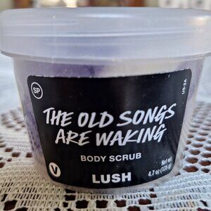 Lush Body Scrub